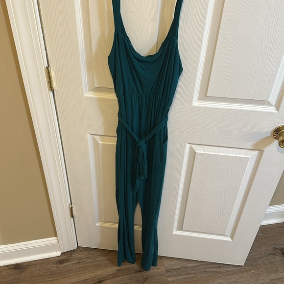 Jumpsuit - Picture 2 of 3